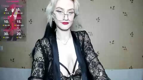 NicoleDavis online show from July 2026 07:30:01 PM