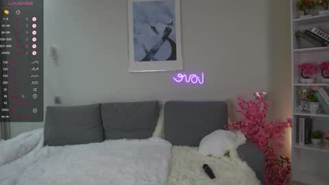 Kimmy online show from November 2025 03:25:01 PM