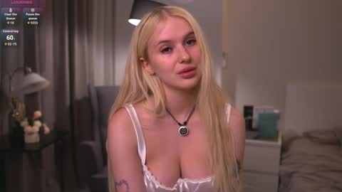 Kimmy online show from November 2025 01:26:02 AM