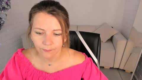nicolehits online show from June 2026 09:03:01 AM