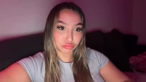 nicolelovesyou444 online show from February 2026 02:00:02 PM