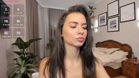 Dua Lipa online show from September 2025 04:18:01 PM