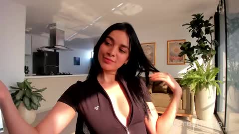 Snapshot of nicolemanson chatting on March 2026 08:53:01 PM Nicole Manson online show from March 2026 08:53:01 PM