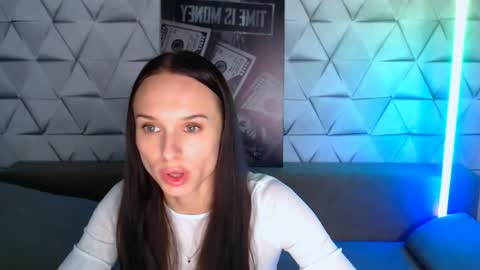 Snapshot of nicolemerz chatting on May 2026 07:00:02 PM Nicole online show from May 2026 07:00:02 PM