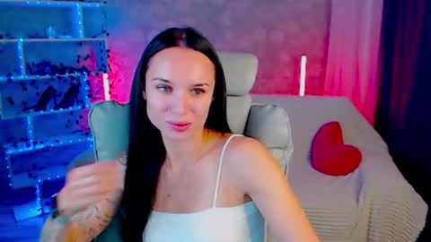 Nicole online show from August 2026 04:21:02 PM