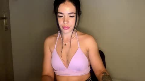 Nicole online show from May 2026 07:30:02 PM