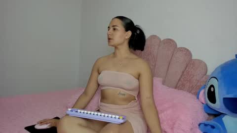 nicole santana online show from September 2025 11:16:01 PM