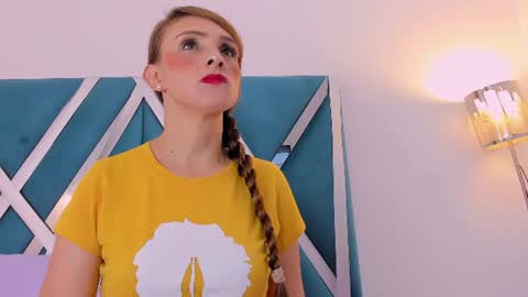nicoll_89 online show from July 2026 11:58:02 AM