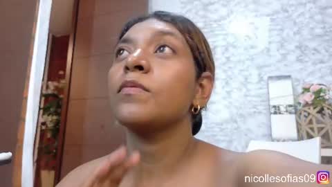 nicolle4 online show from June 2026 02:11:01 AM