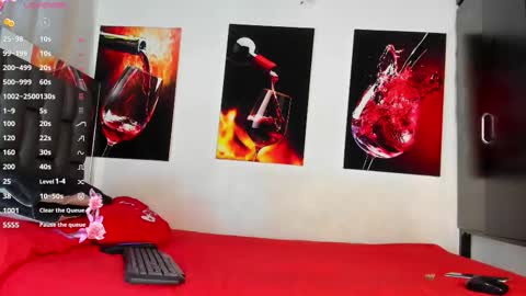 Snapshot of nicolle_hanks1 chatting on October 2025 11:46:02 PM nicolle_hanks1 online show from October 2025 11:46:02 PM