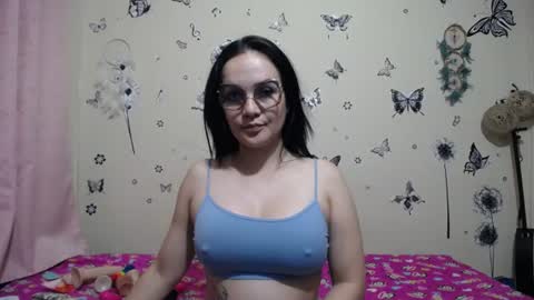 nicolle_sky online show from July 2026 08:40:02 AM