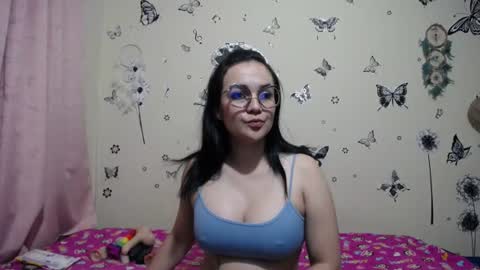 nicolle_sky online show from July 2026 08:27:02 AM