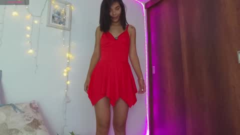 Nicolle online show from May 2026 11:22:01 PM