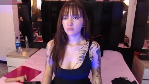 Nicolle ardila online show from July 2026 08:26:01 PM