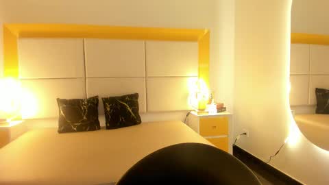 Snapshot of nicollehall chatting on February 2026 01:33:02 PM Nicoll online show from February 2026 01:33:02 PM