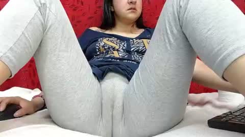 NICOLLE online show from July 2026 11:54:01 PM
