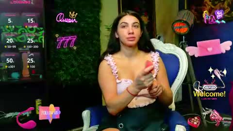 Nicolle online show from July 2026 07:58:01 AM