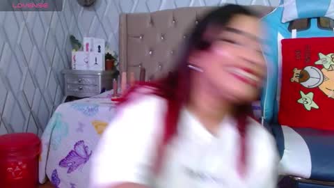 Nicolle Miley online show from February 2025 02:42:01 AM