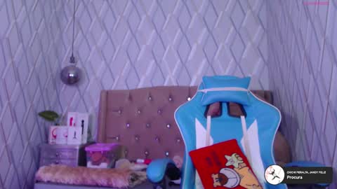 Nicolle Miley online show from March 2025 08:52:01 AM