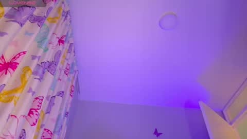 Nicolle Miley online show from May 2026 03:15:01 AM