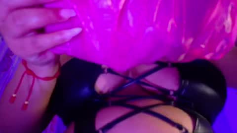 Nicolle Miley online show from June 2026 05:20:02 AM