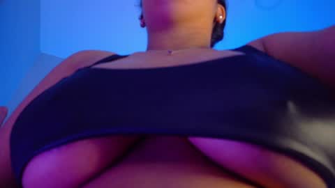 Nicolle Miley online show from June 2026 04:26:01 AM