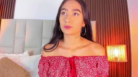 Snapshot of nicolqueen_ chatting on May 2026 11:15:01 AM NICOL online show from May 2026 11:15:01 AM