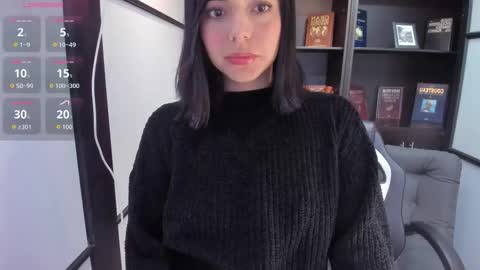 Snapshot of nicolross_ chatting on October 2025 11:55:01 AM NicolRoss online show from October 2025 11:55:01 AM