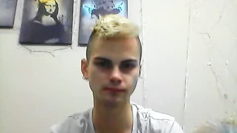 Snapshot of nicotinic_mouse chatting on November 2025 12:05:02 AM nicotinic_mouse online show from November 2025 12:05:02 AM