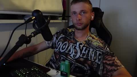 Snapshot of nicramga chatting on October 2025 05:33:01 PM nicramga online show from October 2025 05:33:01 PM