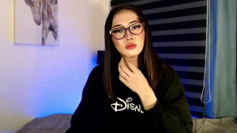 Snapshot of night_crystal1111 chatting on April 2026 07:58:01 PM night_crystal1111 online show from April 2026 07:58:01 PM