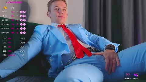 Snapshot of night_wwwolf chatting on December 2024 02:17:02 AM Jameson online show from December 2024 02:17:02 AM