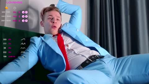 Snapshot of night_wwwolf chatting on January 2025 10:51:02 PM Jameson online show from January 2025 10:51:02 PM