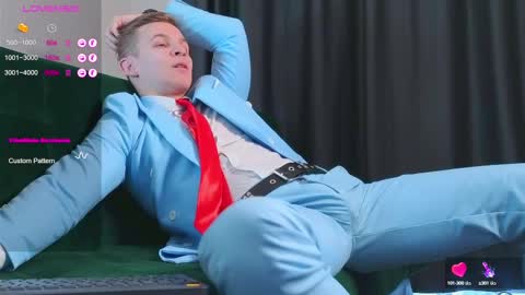 Snapshot of night_wwwolf chatting on February 2025 09:54:02 AM Jameson online show from February 2025 09:54:02 AM