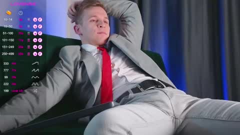 Snapshot of night_wwwolf chatting on February 2025 01:11:01 PM Jameson online show from February 2025 01:11:01 PM