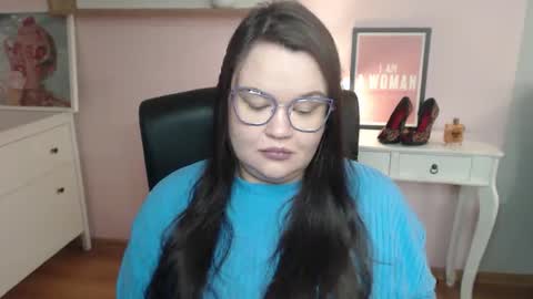 Holly online show from February 2026 05:14:01 AM