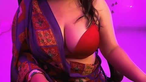 nightqueen107446 online show from March 2025 11:10:02 AM