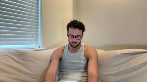 Snapshot of nightvyre chatting on February 2026 03:57:01 PM nightvyre online show from February 2026 03:57:01 PM