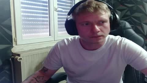 niglo620 online show from May 2026 01:19:01 PM