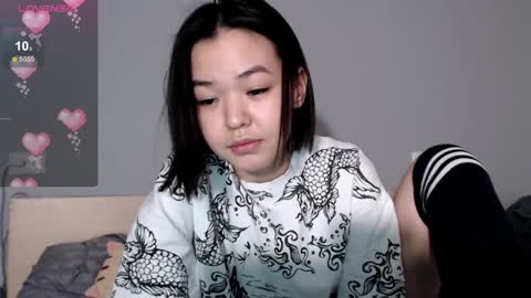 Niia online show from January 2025 05:04:02 PM