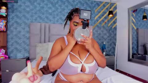 NiiaMoore online show from June 2026 08:06:01 PM