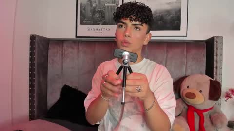 Snapshot of niick_twink chatting on September 2025 07:35:01 PM niick_twink online show from September 2025 07:35:01 PM