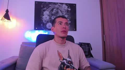 Snapshot of niickcooper chatting on January 2025 01:18:02 AM Niick online show from January 2025 01:18:02 AM