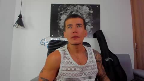 Snapshot of niickcooper chatting on February 2025 12:30:01 AM Niick online show from February 2025 12:30:01 AM