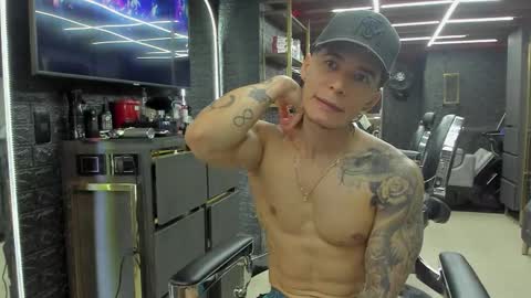 Snapshot of niickcooper chatting on February 2026 04:16:02 AM Niick online show from February 2026 04:16:02 AM