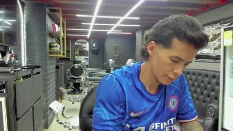 Snapshot of niickcooper chatting on February 2026 02:16:01 AM Niick online show from February 2026 02:16:01 AM