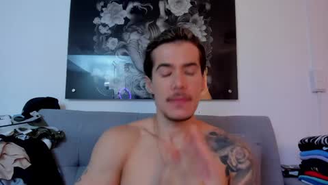 Niick online show from May 2026 02:53:02 AM