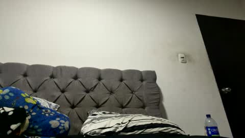 Anni online show from July 2026 04:17:02 AM