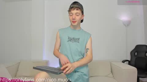 Snapshot of niico_18 chatting on January 2025 06:14:01 AM Nicolas Mucci online show from January 2025 06:14:01 AM