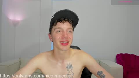 Snapshot of niico_18 chatting on January 2025 09:04:02 AM Nicolas Mucci online show from January 2025 09:04:02 AM